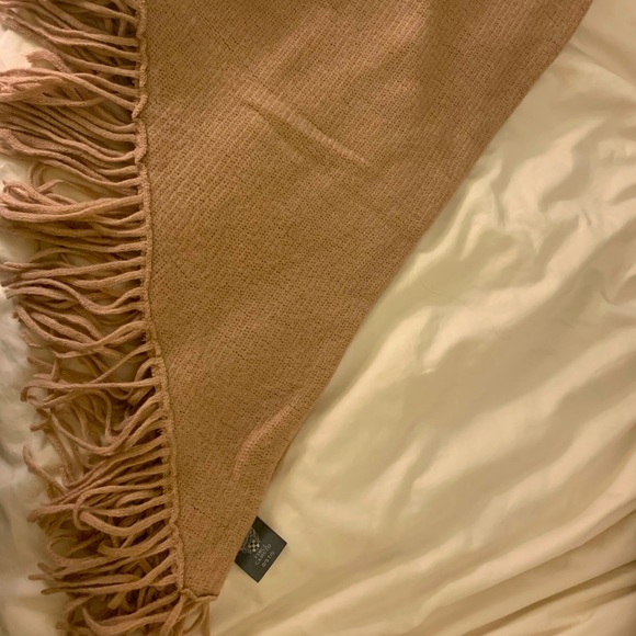Vince Camuto Pink Fringe Scarf - Picture 2 of 3